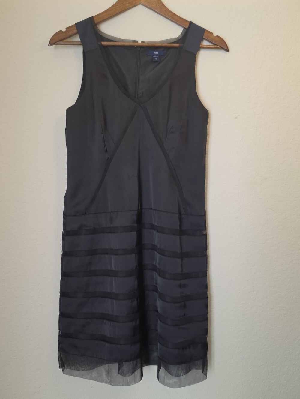 Gap Mini Cocktail Dress Women 0 Black Classic LBD Sheer Panel Night Out Clubwear